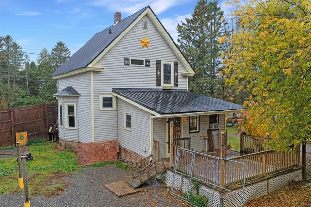 $120,000 | 11 West Street, Houlton, ME 04730