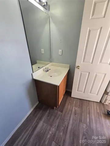 $325,000 | 11055 Thousand Oaks Drive, Huntersville, NC 28078