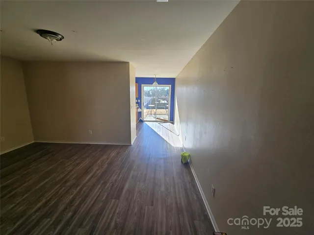 $325,000 | 11055 Thousand Oaks Drive, Huntersville, NC 28078