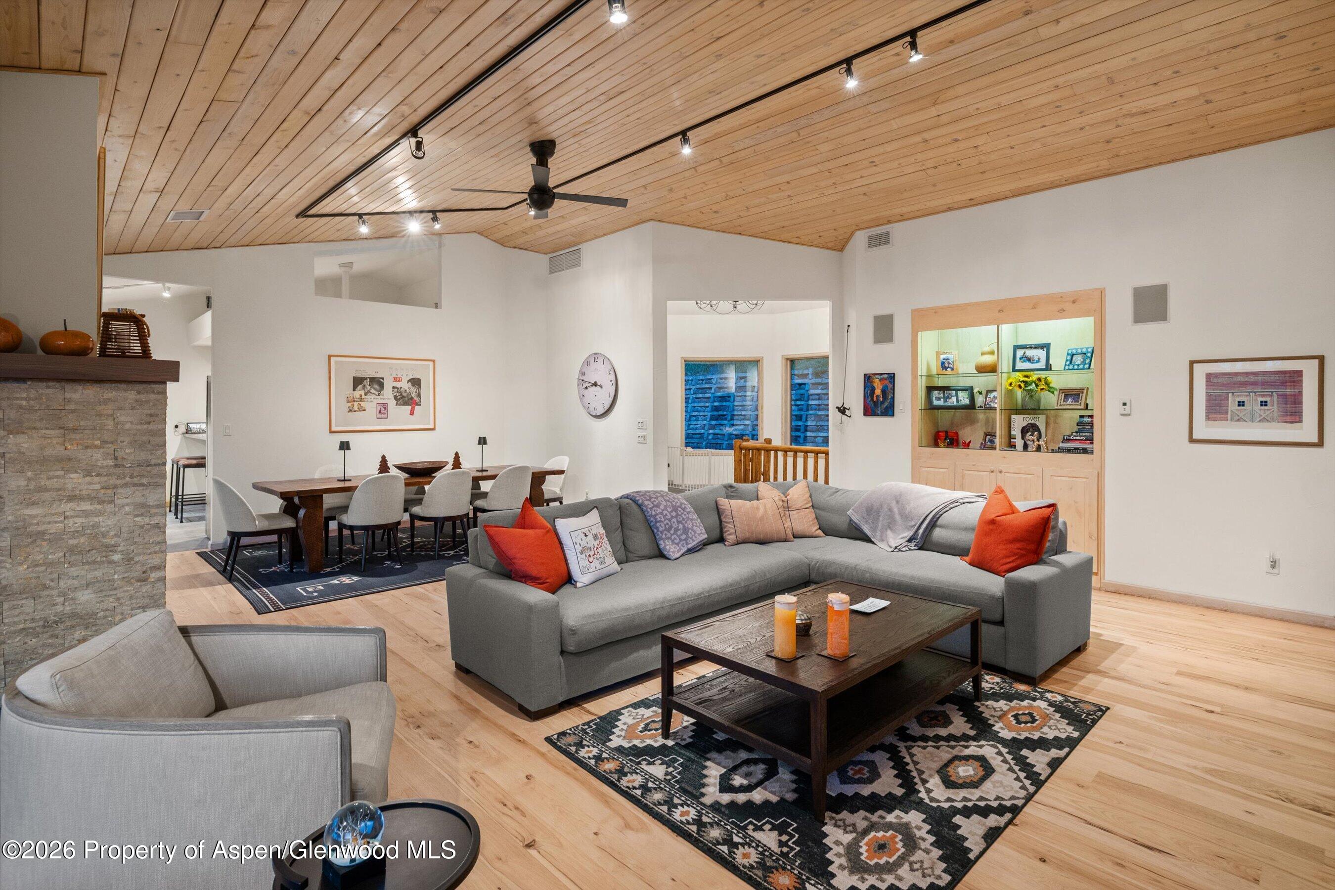352 Faraway Road Snowmass Village, CO 81615 - Photo 10 of 48 Living Room/Dining