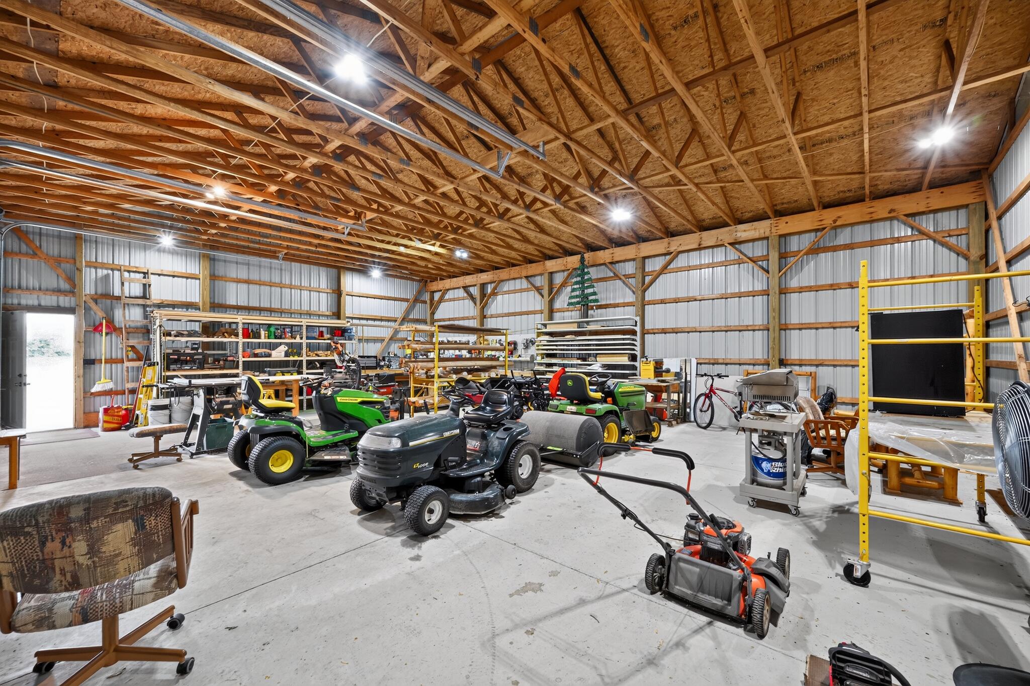 1253 Waldron Road South Crystal, MI 48818 - Photo 13 of 37 21_1253_Waldron_Rd_S-P-12
