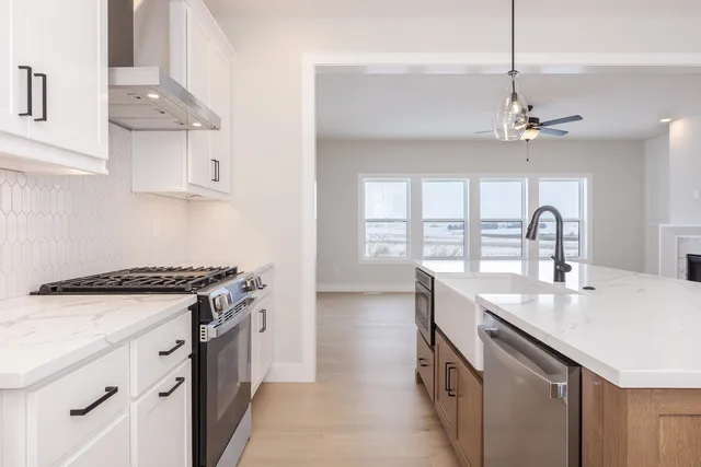 $524,900 | 5214 Belvedere Drive, Bloomington, IL 61705