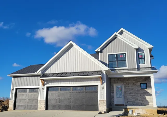 $524,900 | 5214 Belvedere Drive, Bloomington, IL 61705