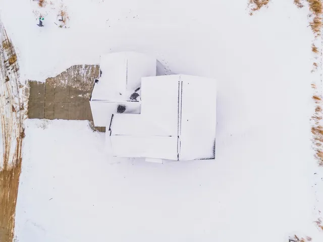 $524,900 | 5214 Belvedere Drive, Bloomington, IL 61705