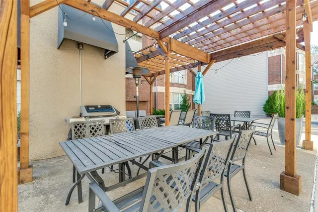 $1,500 | 3100 Cole Avenue, Unit 120, Dallas, TX 75204