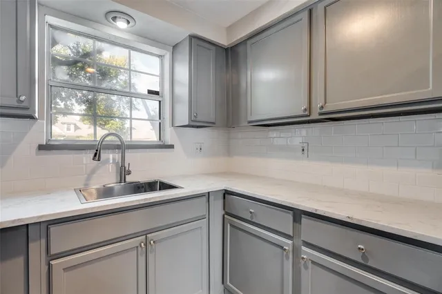 $1,500 | 3100 Cole Avenue, Unit 120, Dallas, TX 75204