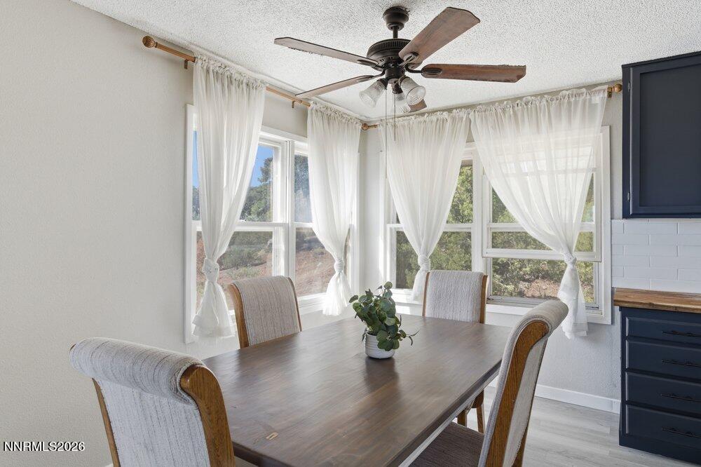 2255 Sutro Drive Reno, NV 89521 - Photo 11 of 32 dining