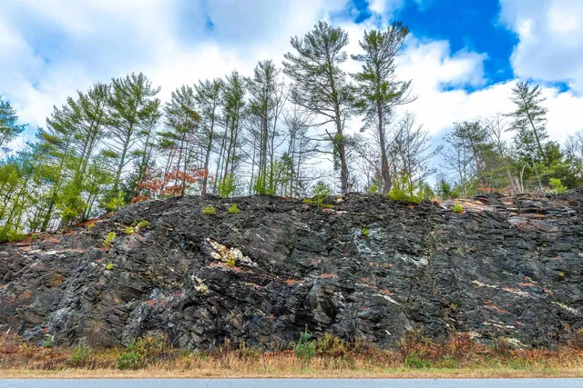 $475,000 | 40 East Putney Brook Road, Putney, VT 05346