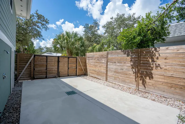 $699,000 | 334 Seabreeze Avenue, St. Augustine, FL 32080