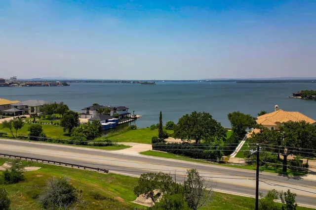a view of a lake and outdoor space