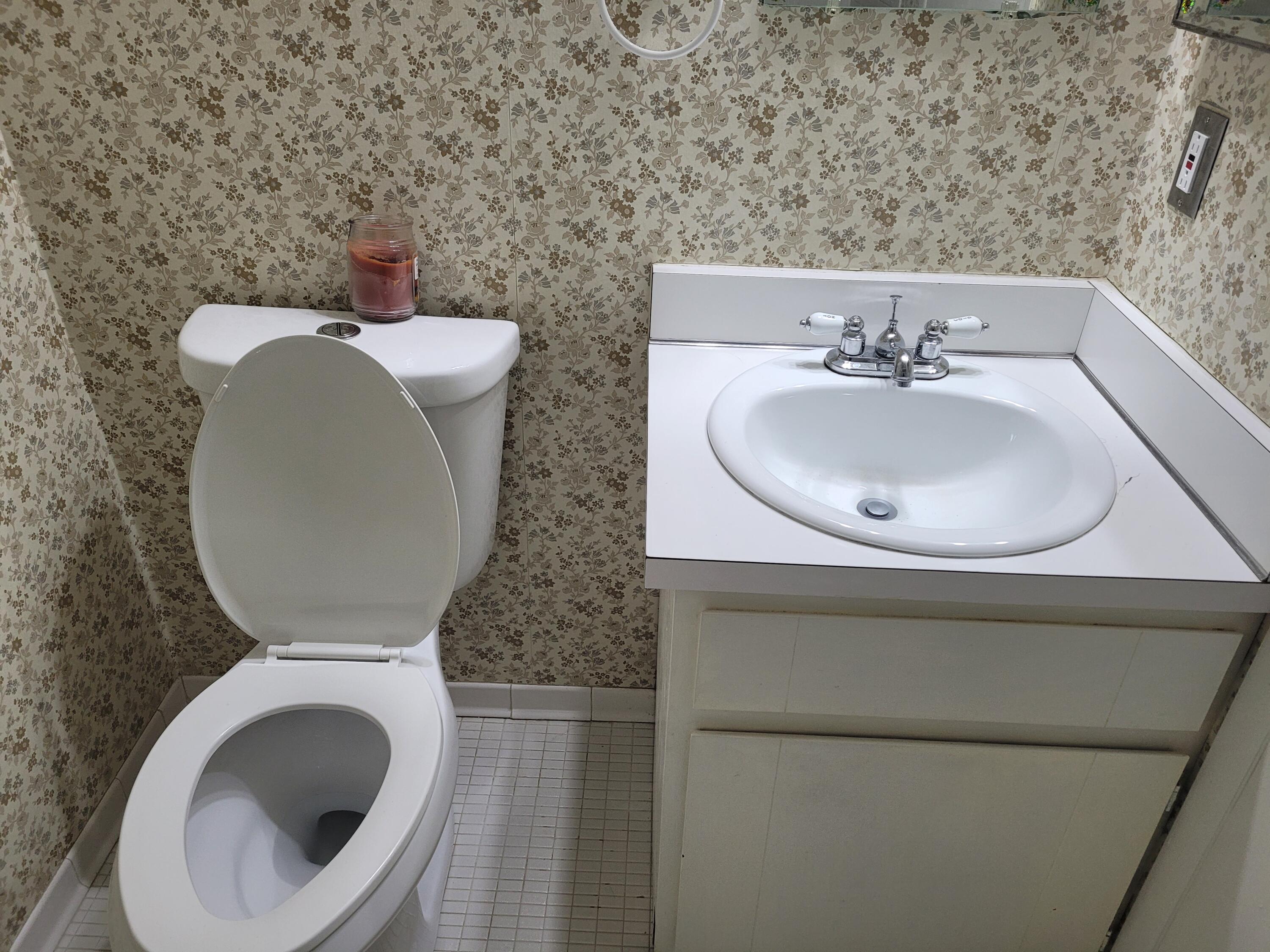 30224 Southfield Road, Unit A246 Southfield, MI 48076 - Photo 8 of 11 4551