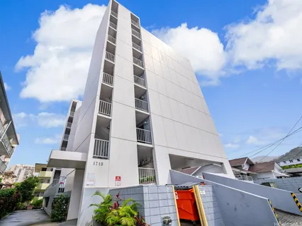 $270,000 | 1718 Anapuni Street, Unit 303, Honolulu, HI 96822