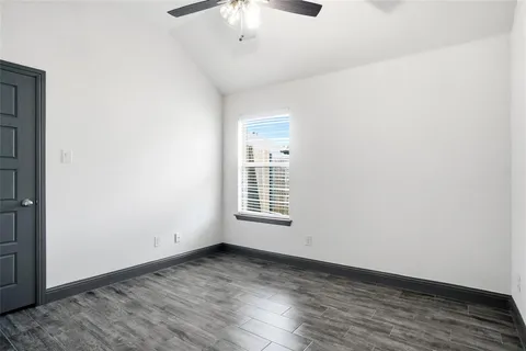 $324,900 | 210 Clover Circle, Weatherford, TX 76086