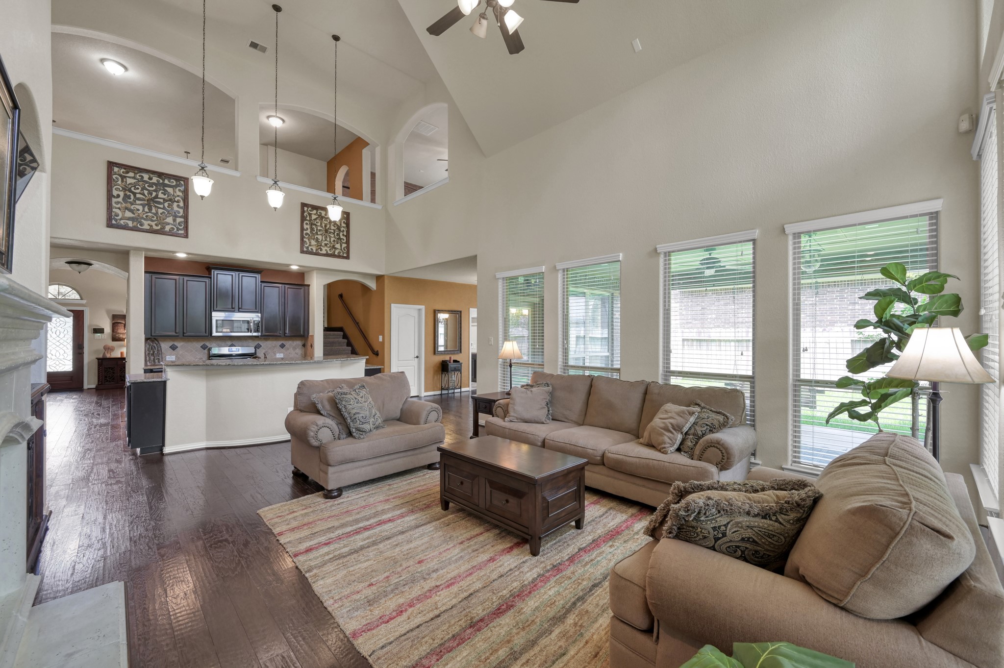 2033 Brodie Lane Conroe, TX 77301 - Photo 11 of 42
