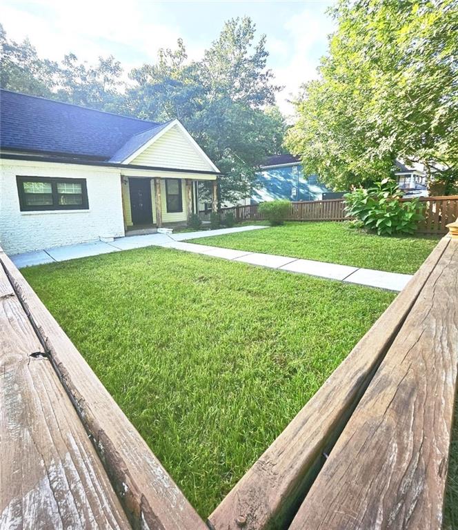 16 Johnson Road Northwest Atlanta, GA 30318 - Photo 3 of 25