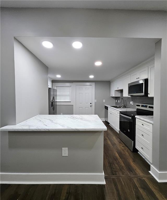 16 Johnson Road Northwest Atlanta, GA 30318 - Photo 6 of 25