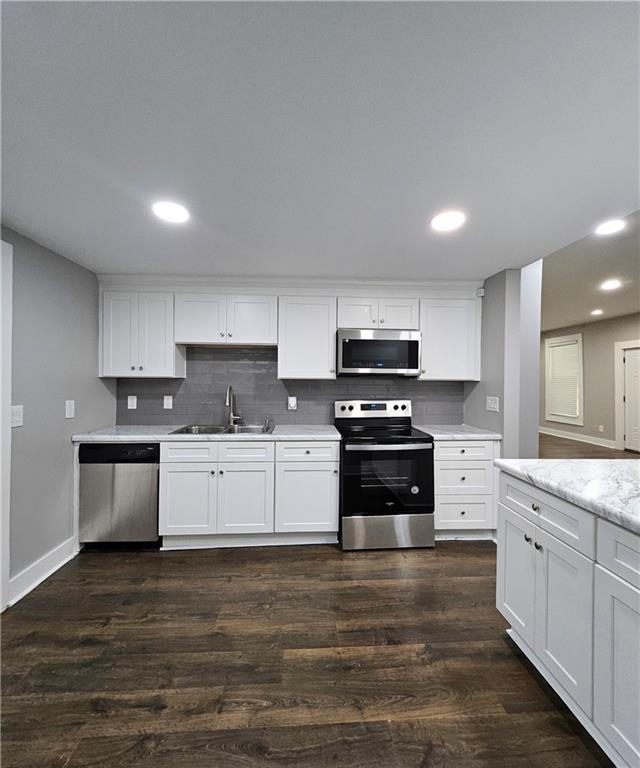 16 Johnson Road Northwest Atlanta, GA 30318 - Photo 7 of 25