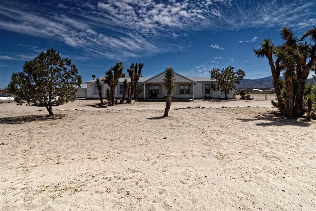 405 Sacramento Road Pinon Hills, CA 92372 - Photo 1 of 1 Gallery Image 1