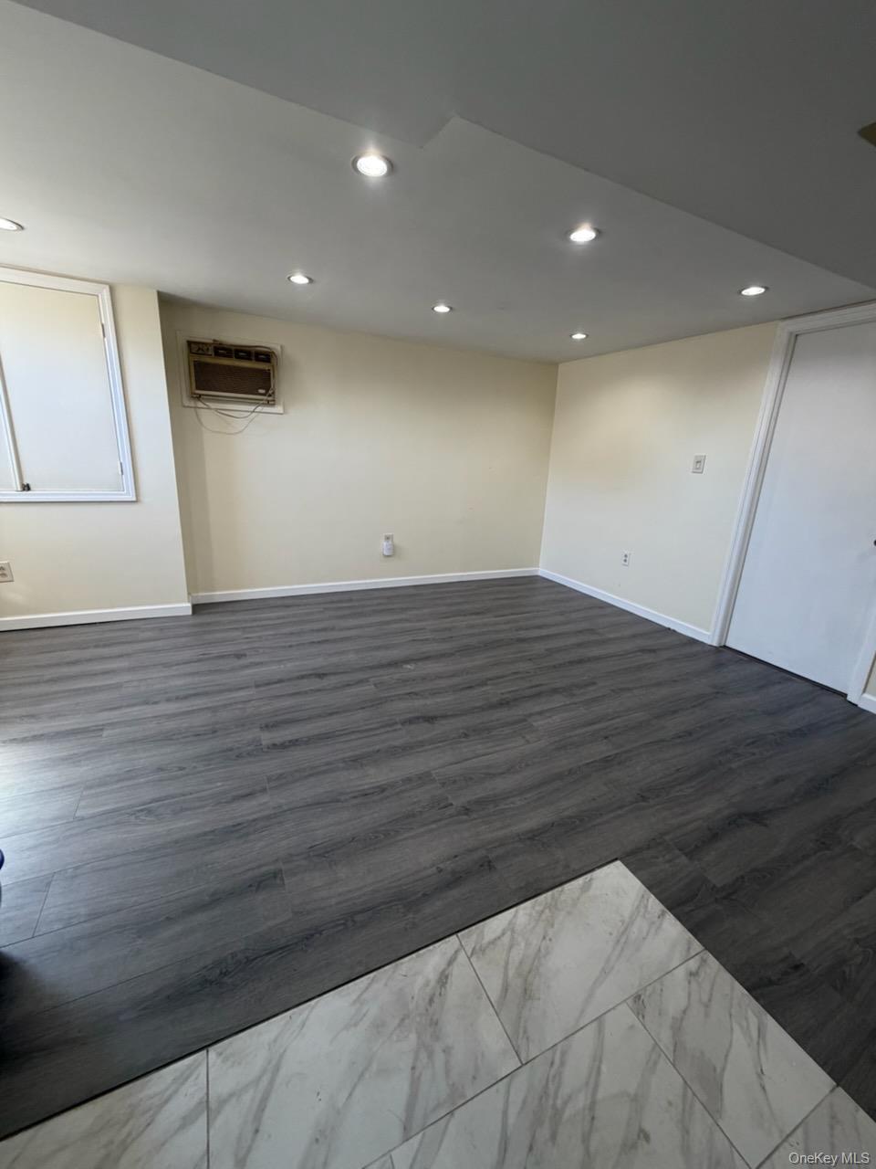 179-11 Eveleth Road Queens, NY 11434 - Photo 2 of 3