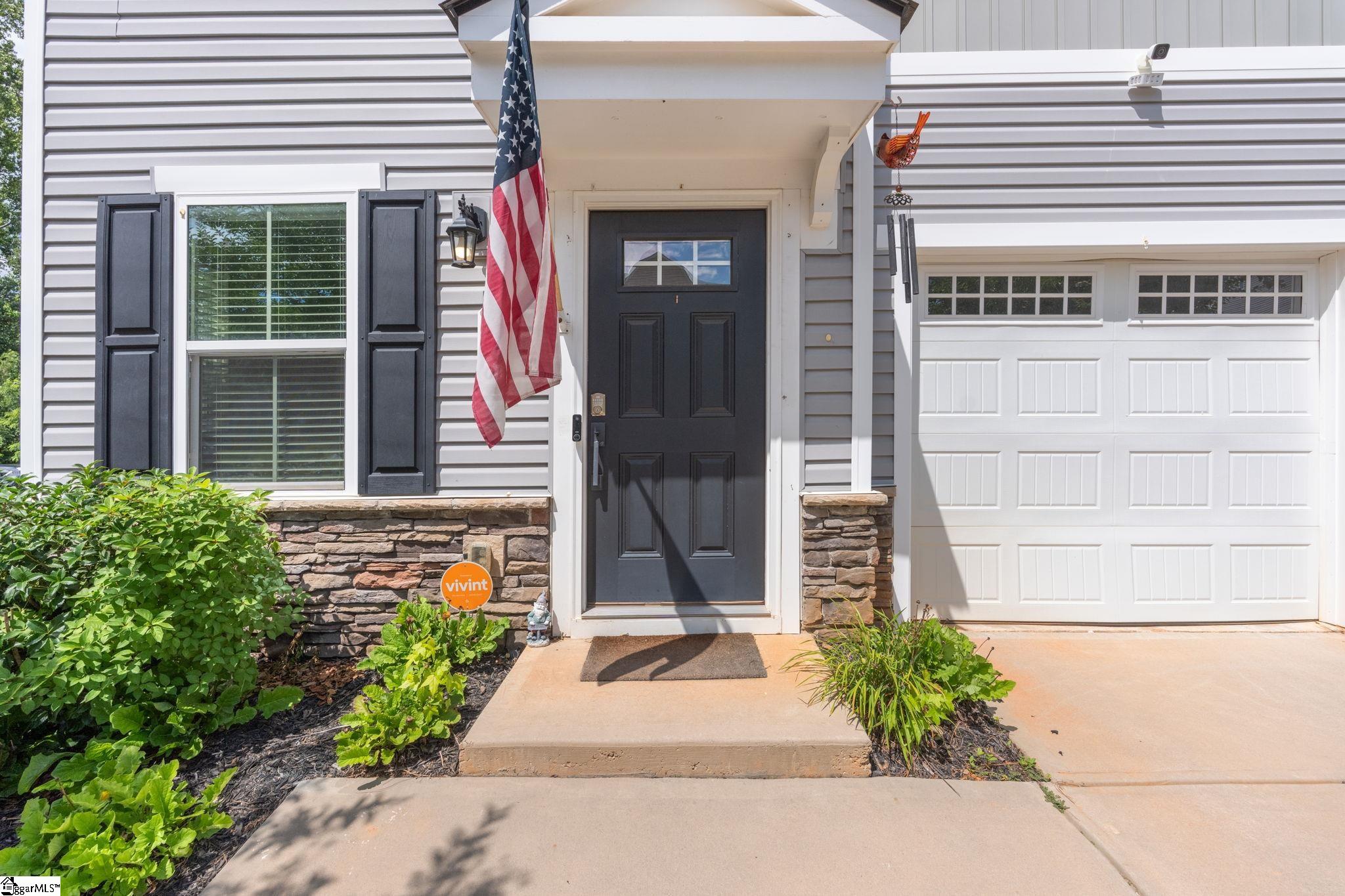 216 Shepley Street Fountain Inn, SC 29644 - Photo 4 of 25