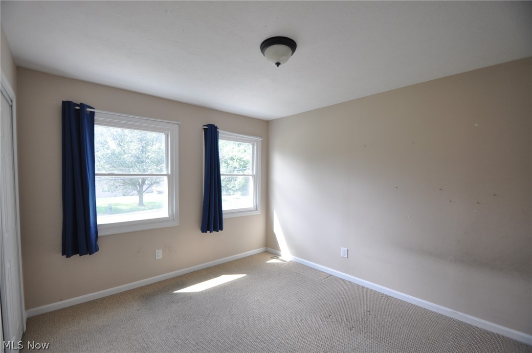 25030 Tryon Road Bedford, OH 44146 - Photo 10 of 12 Gallery Image 10