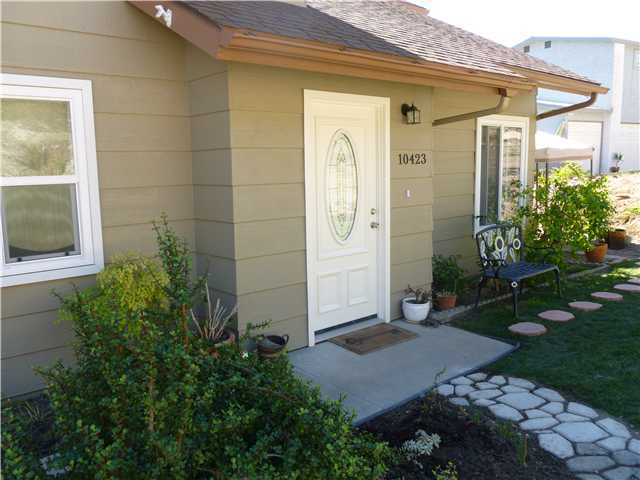 10423 Madrid Way Spring Valley, CA 91977 - Photo 2 of 7 Gallery Image 2