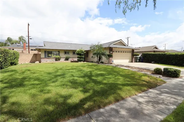 $3,495 | 1267 West Winslow Street, Upland, CA 91786