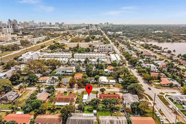 $699,000 | 2631 Northeast 214th Street, Miami, FL 33180