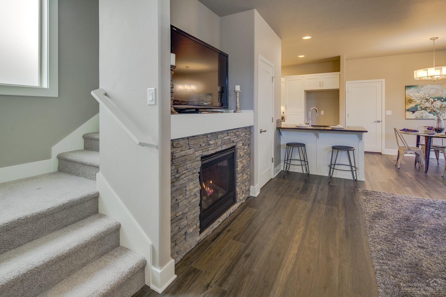 20900 Sotra Loop Bend, OR 97702 - Photo 10 of 24 Additional Photo
