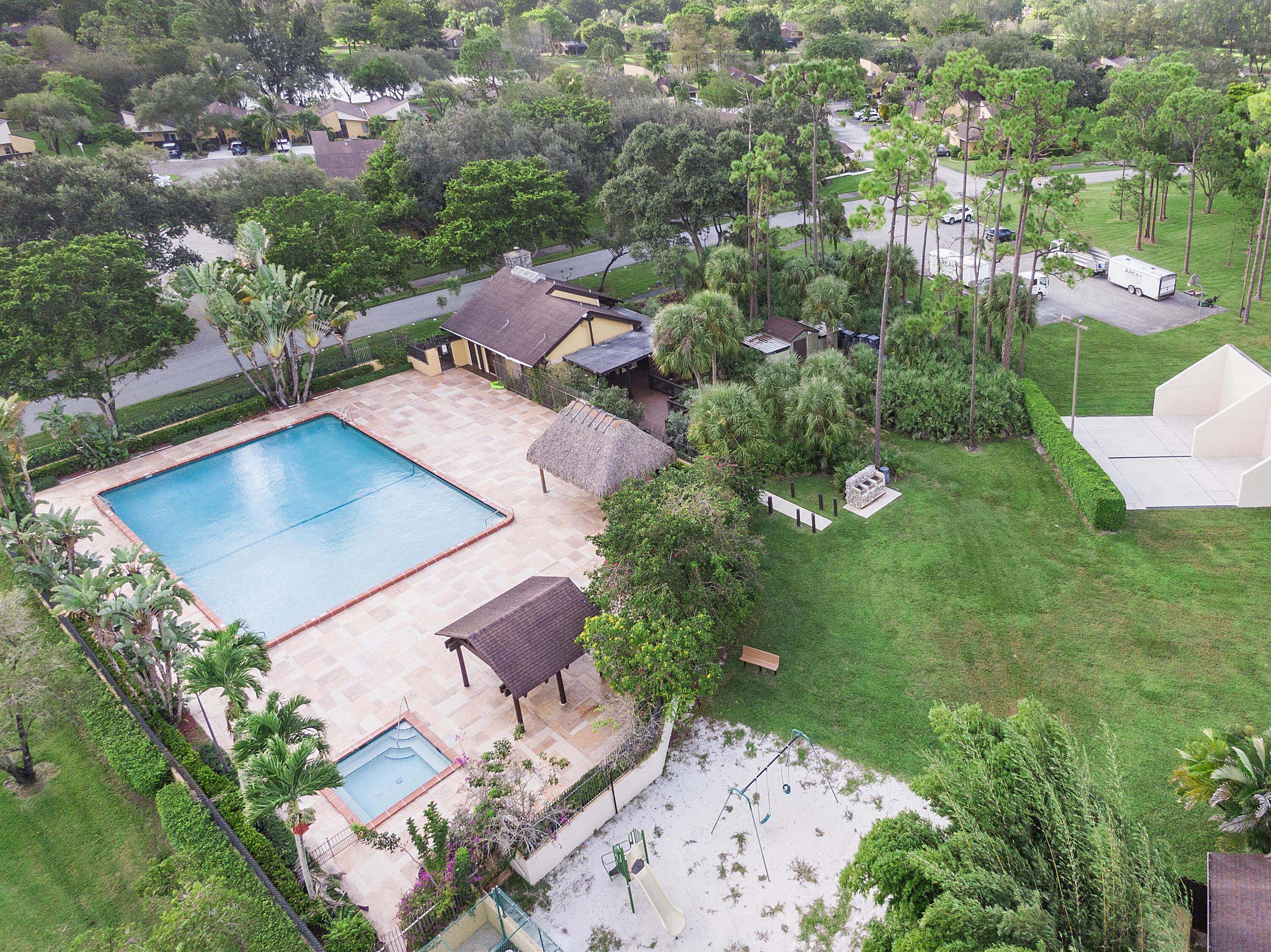 22686 Vistawood Way Boca Raton, FL 33428 - Photo 36 of 52 22586 Vistawood Way_04