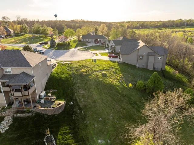 $62,500 | 2200 Southeast Pine Gate Circle, Blue Springs, MO 64014