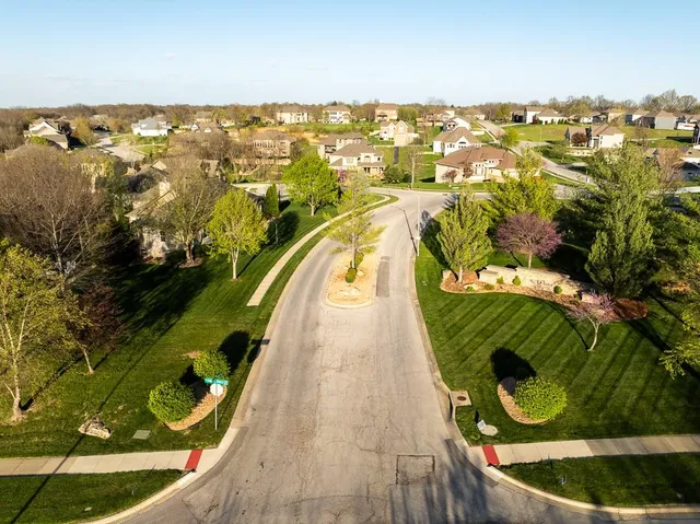 $62,500 | 2200 Southeast Pine Gate Circle, Blue Springs, MO 64014