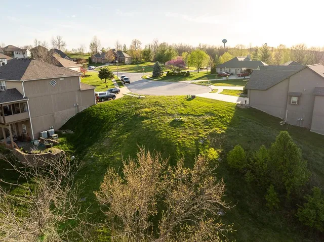 $62,500 | 2200 Southeast Pine Gate Circle, Blue Springs, MO 64014