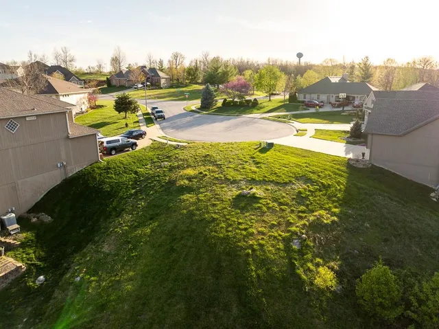 $62,500 | 2200 Southeast Pine Gate Circle, Blue Springs, MO 64014