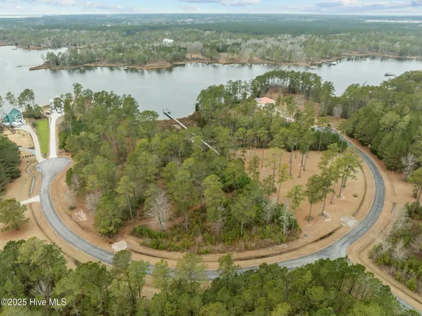 $195,000 | 54-55 Shipwreck Drive, Belhaven, NC 27810