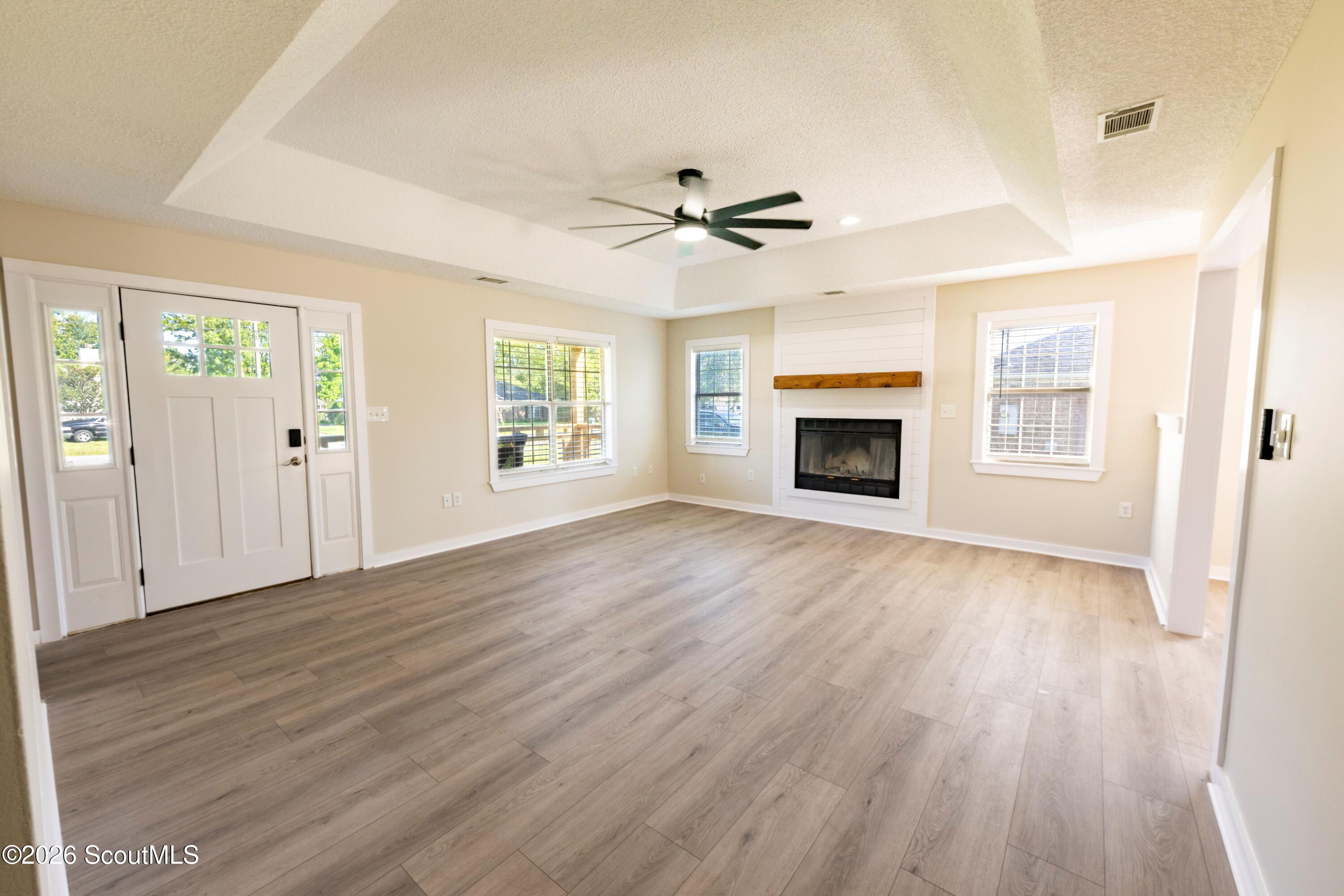 110 Timber Ridge Drive Brunswick, GA 31525 - Photo 4 of 27