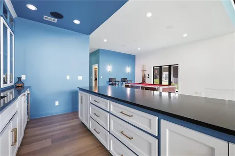 $2,500,000 | 70 M Street, Lake Lotawana, MO 64086