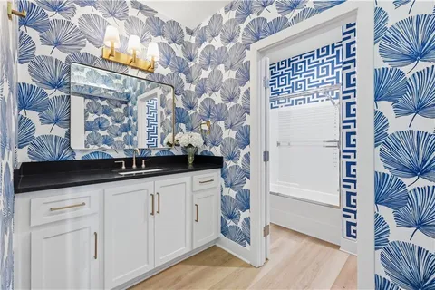 $2,500,000 | 70 M Street, Lake Lotawana, MO 64086