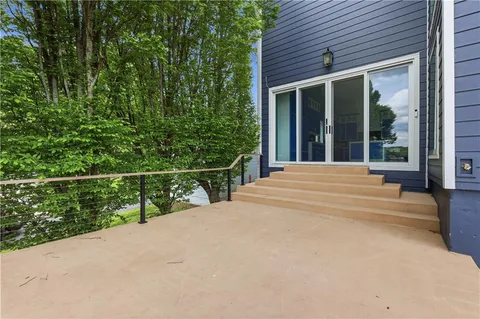 $2,500,000 | 70 M Street, Lake Lotawana, MO 64086