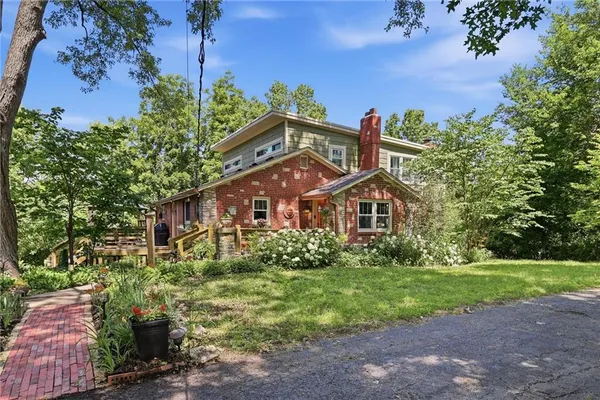 $480,000 | 1300 County Road, Liberty, MO 64068