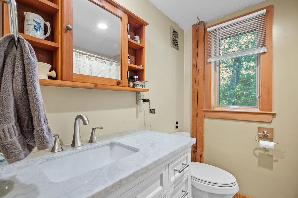 94 Old Lee Road Newfields, NH 03856 - Photo 33 of 35 Gallery Image 33