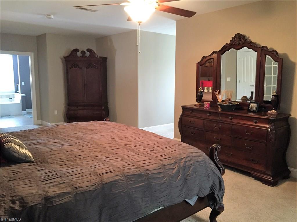 4601 Kendale Road High Point, NC 27265 - Photo 17 of 29