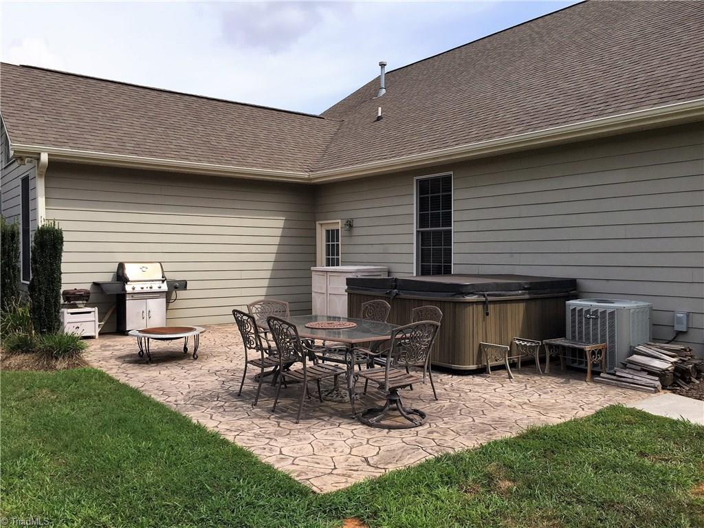 4601 Kendale Road High Point, NC 27265 - Photo 25 of 29