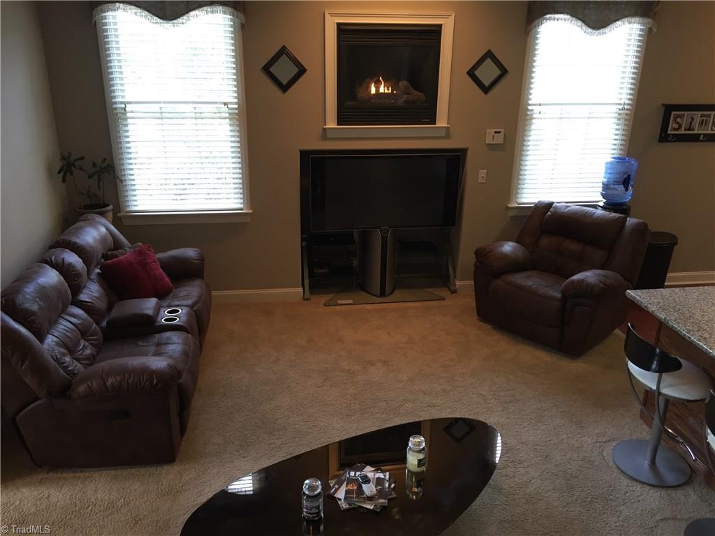 4601 Kendale Road High Point, NC 27265 - Photo 6 of 29