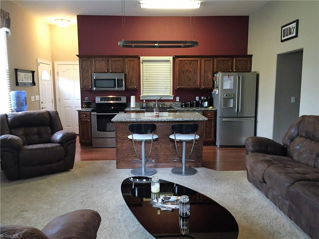 4601 Kendale Road High Point, NC 27265 - Photo 9 of 29