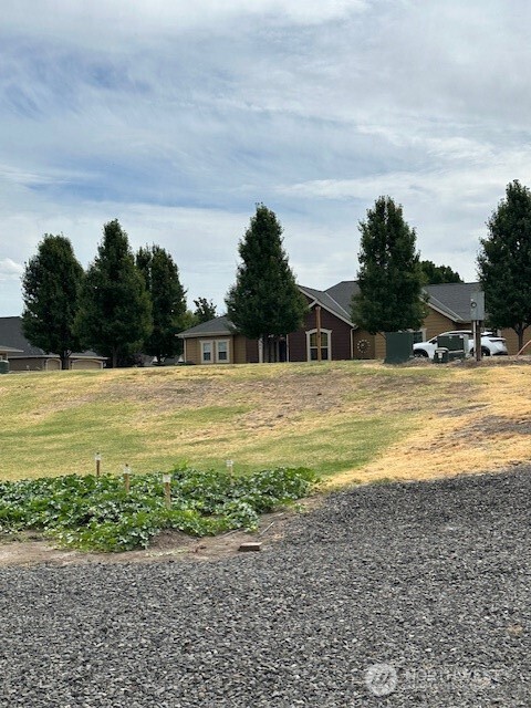 293 Arabica Road Walla Walla, WA 99362 - Photo 2 of 5