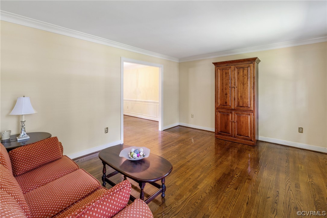 2210 Albion Road Midlothian, VA 23113 - Photo 6 of 36 a living room with furniture and wooden floor