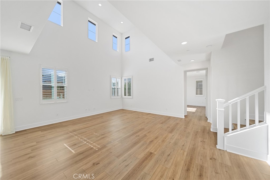 45325 Via Vela Temecula, CA 92592 - Photo 12 of 60