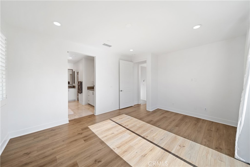 45325 Via Vela Temecula, CA 92592 - Photo 18 of 60