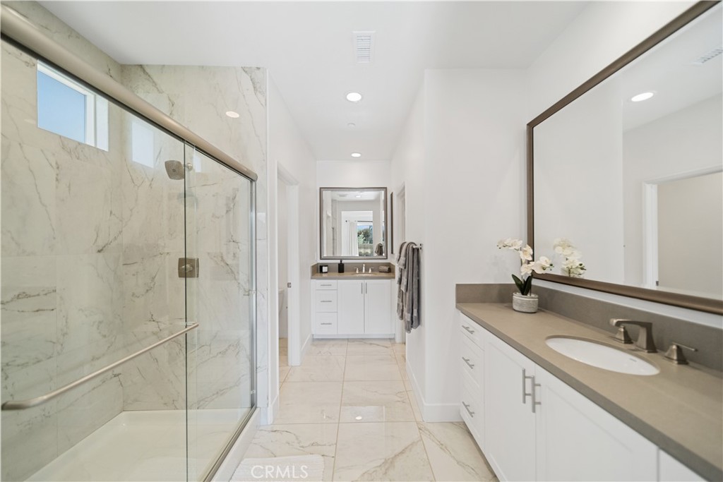 45325 Via Vela Temecula, CA 92592 - Photo 19 of 60